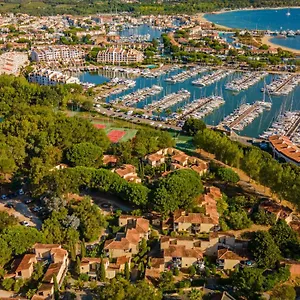 Marina Club à 2 Minutes De La 2* Cogolin